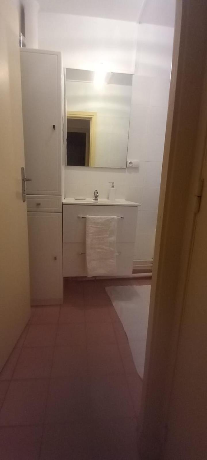 1 Chambre Arena - La Chapelle Paris Eksteriør bilde